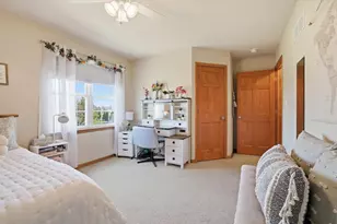 W348N5818 Snapdragon Ct, Oconomowoc, WI 53066 - Photo 27