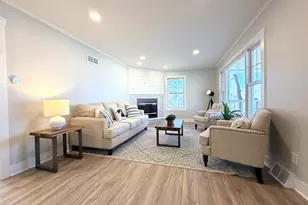 1028 Oakland Ave, Waukesha, WI 53186 - Photo 7