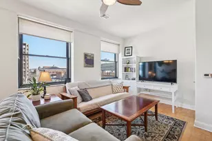 606 W Wisconsin Ave, Milwaukee, WI 53203 - Photo 5