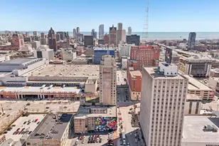 606 W Wisconsin Ave, Milwaukee, WI 53203 - Photo 29