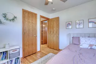 W200N9460 Woodside Ln, Menomonee Falls, WI 53051 - Photo 27