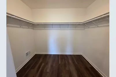 1876  Shyanne Ct, Hartford, WI 53027 - Photo 15