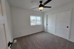 1876 Shyanne Ct, Hartford, WI 53027 - Photo 21