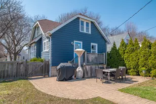 2372 S 66th St, West Allis, WI 53219 - Photo 23