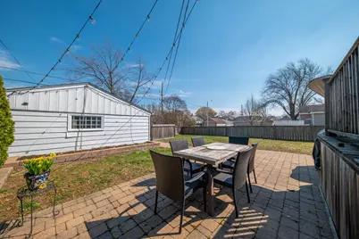 2372 S 66th St, West Allis, WI 53219 - Photo 25