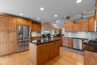 1245  Garfield Ln, Hartford, WI 53027 - Photo 19