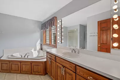 1511  Prairie Ln, Richfield, WI 53033 - Photo 11