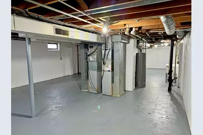 642 S 66th St, Milwaukee, WI 53214 - Photo 25