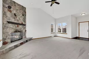 7809 E Wind Lake Rd, Racine, WI 53185 - Photo 7
