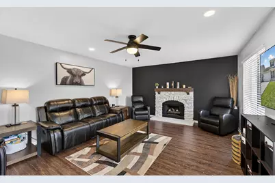 10101  67 St, Kenosha, WI 53142 - Photo 9