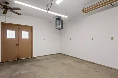 W151N7824  Hilltop Dr, Menomonee Falls, WI 53051 - Photo 37