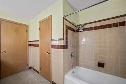 W151N7824  Hilltop Dr, Menomonee Falls, WI 53051 - Photo 31