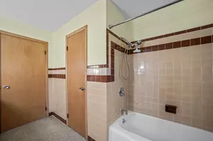 W151N7824 Hilltop Dr, Menomonee Falls, WI 53051 - Photo 31