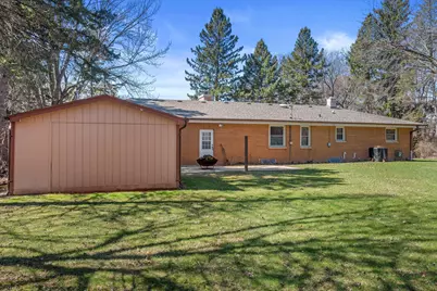 W151N7824  Hilltop Dr, Menomonee Falls, WI 53051 - Photo 5