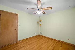 W151N7824 Hilltop Dr, Menomonee Falls, WI 53051 - Photo 27