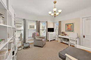 2735 N Farwell Ave, Milwaukee, WI 53211 - Photo 31