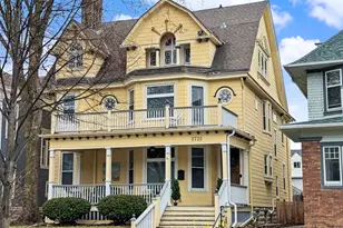 2735 N Farwell Ave, Milwaukee, WI 53211 - Photo 1