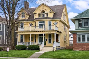 2735 N Farwell Ave, Milwaukee, WI 53211 - Photo 45