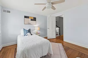 5347 N Santa Monica Blvd, Whitefish Bay, WI 53217 - Photo 31