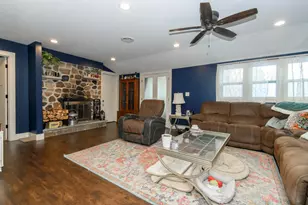 S103W30215 Lakeside Dr, Mukwonago, WI 53149 - Photo 5