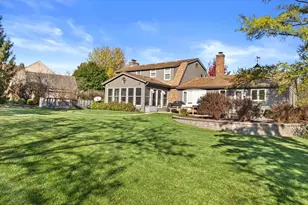 10223 N Range Line Ct, Mequon, WI 53092 - Photo 71
