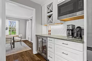 10223 N Range Line Ct, Mequon, WI 53092 - Photo 21