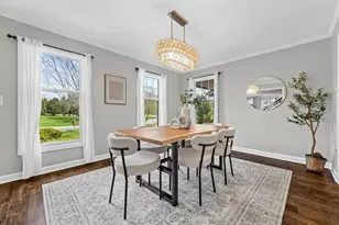 10223 N Range Line Ct, Mequon, WI 53092 - Photo 11