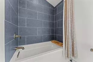 10223 N Range Line Ct, Mequon, WI 53092 - Photo 51