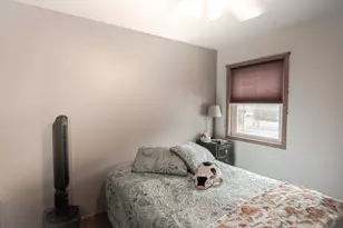 1920 Woodlawn Ave, West Bend, WI 53090 - Photo 9