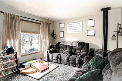 1920  Woodlawn Ave #1922, West Bend, WI 53090 - Photo 17