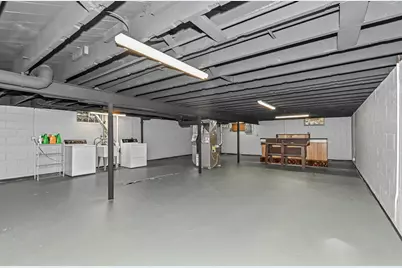 3923 E Iona Ter, Cudahy, WI 53110 - Photo 21