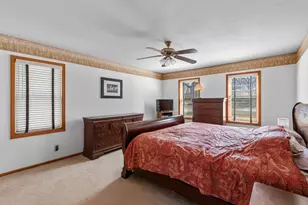 2908 Devonshire Ct, Waukesha, WI 53188 - Photo 23