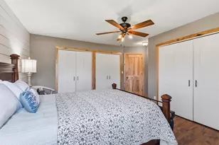 N59W39568 Laketon Ave, Oconomowoc, WI 53066 - Photo 17