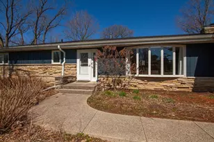 N59W39568 Laketon Ave, Oconomowoc, WI 53066 - Photo 29