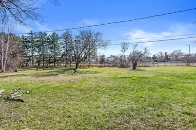 10303 W Leon Ter, Milwaukee, WI 53224 - Photo 29