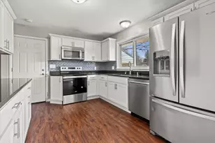 10303 W Leon Terrace, Milwaukee, WI 53224 - Photo 13