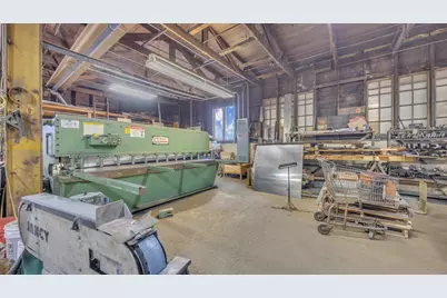 310 S 10th St, Oostburg, WI 53070 - Photo 31