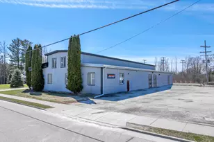 310 S 10th St, Oostburg, WI 53070 - Photo 1