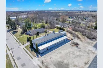 310 S 10th St, Oostburg, WI 53070 - Photo 33