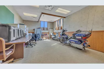 310 S 10th St, Oostburg, WI 53070 - Photo 13