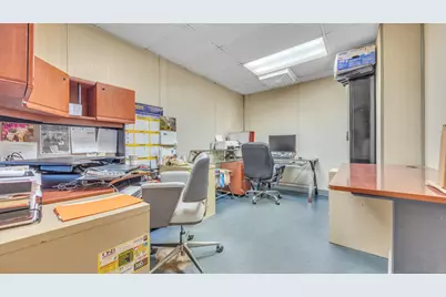 310 S 10th St, Oostburg, WI 53070 - Photo 11