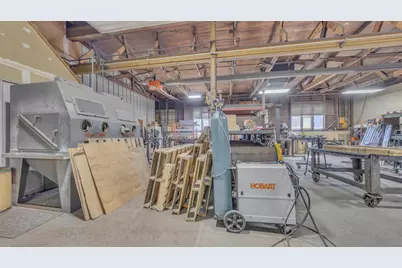 310 S 10th St, Oostburg, WI 53070 - Photo 23