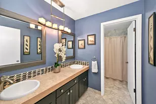 2138 Edgewood Dr, Grafton, WI 53024 - Photo 25