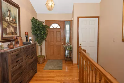 6423  Anforest Ln, Racine, WI 53406 - Photo 5