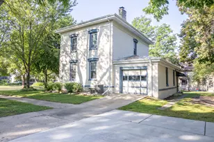 610 Clyman St, Watertown, WI 53094 - Photo 41