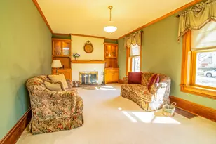 610 Clyman St, Watertown, WI 53094 - Photo 5