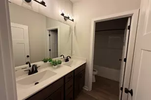 N101W16770 Gunflint Trail, Germantown, WI 53022 - Photo 9