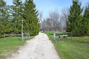 115 S Westwood Ave, Burlington, WI 53105 - Photo 37