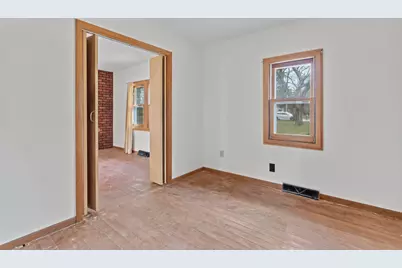 8438 N 68th St, Brown Deer, WI 53223 - Photo 9