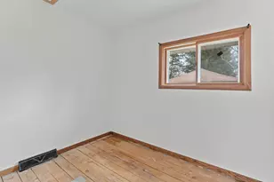 8438 N 68th St, Brown Deer, WI 53223 - Photo 11